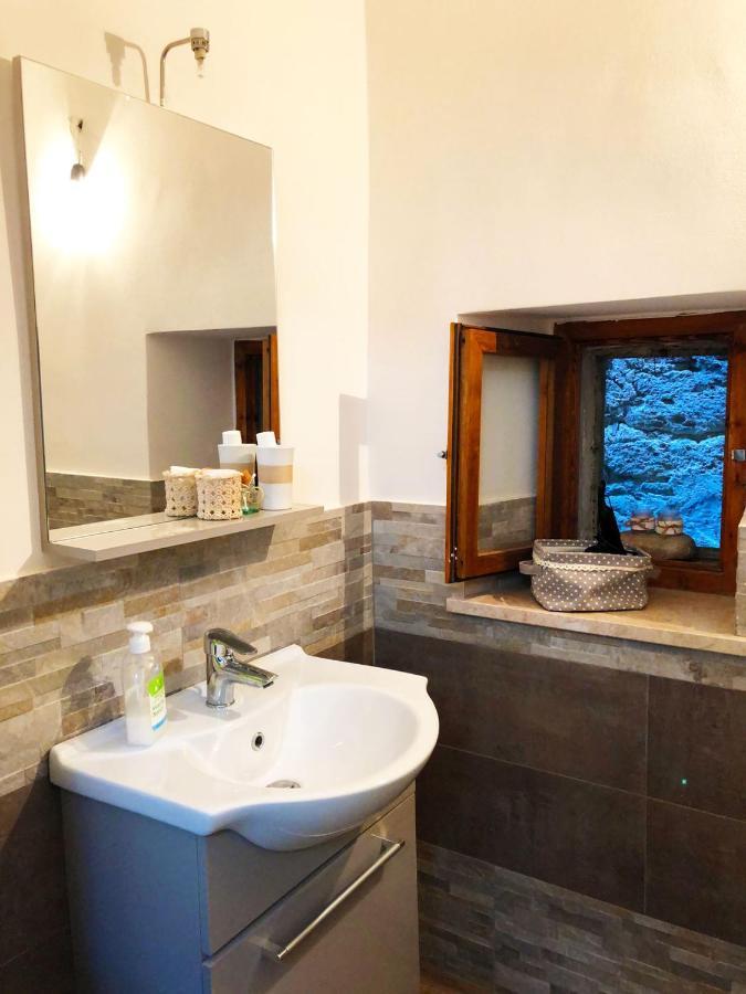 Le Casette Di Civitella- La Casa Di Rolando E Gina Civitella Del Lago Exterior foto